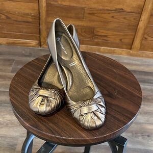 Rockport Women's Bronze Loafers
